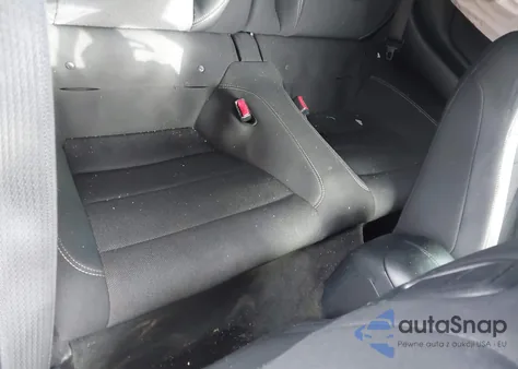 2016 Ford Mustang V6 z USA, uszkodzony, nr VIN 1FA6P8AM9G5292997